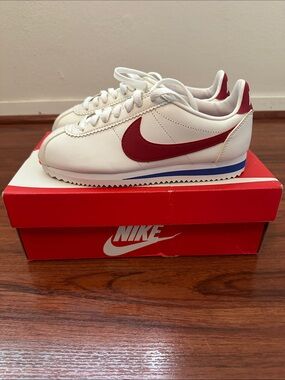 Nike Cortez